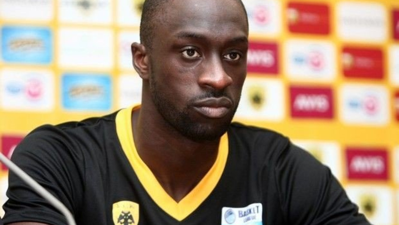 Μενσά Μπονσού: "Το φάρμακο είναι νόμιμο"!