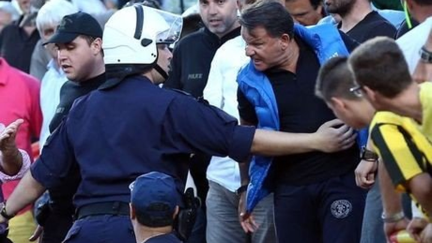 Επεισόδιο με Κούγια και αστυνομικούς στην Κόρινθο και προσωρινή διακοπή! (pics)