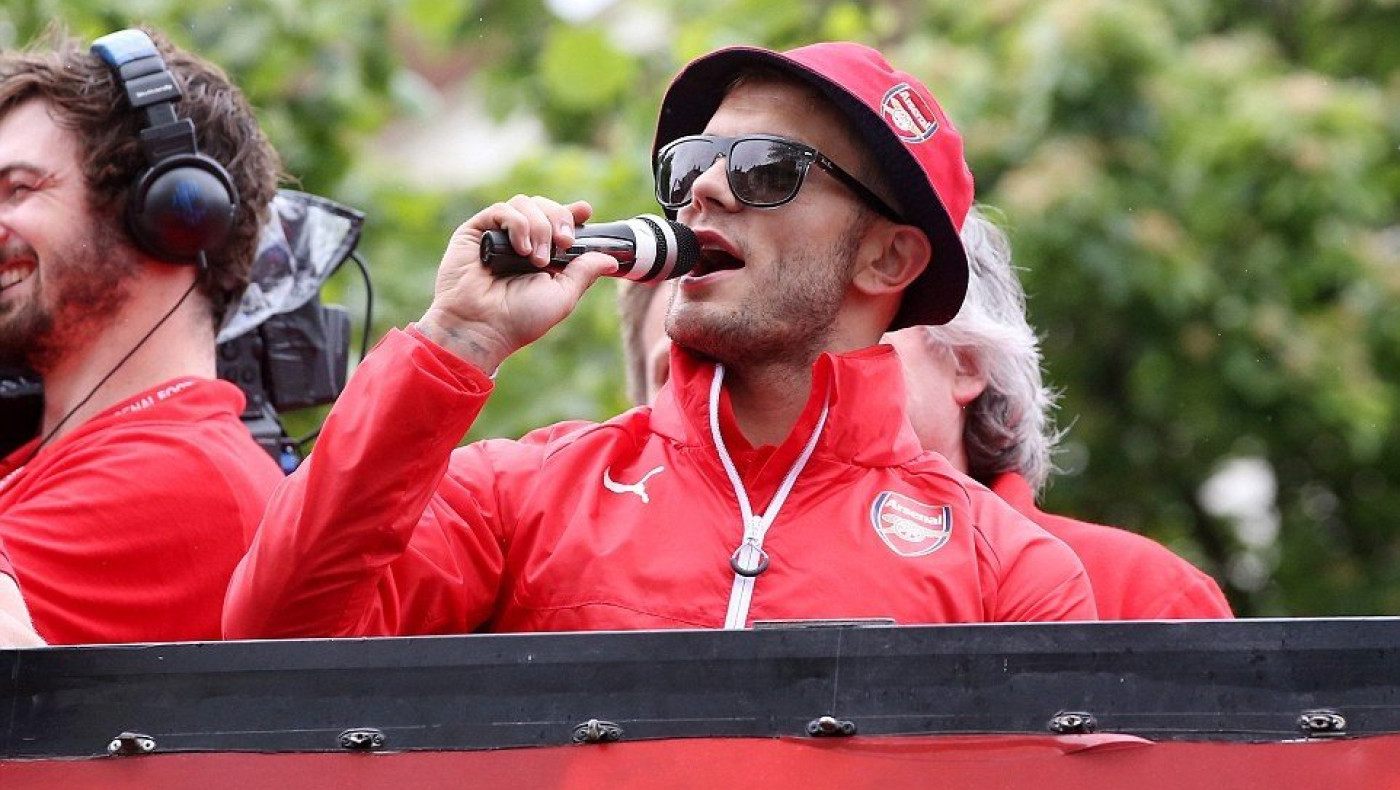 O Τζακ Γουίλσιρ τρελάθηκε και το τραγούδησε ξανά! (pic+video)