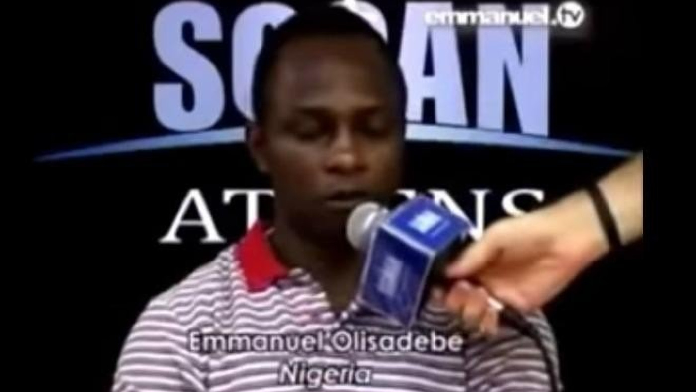 Ο Ολισαντέμπε πρωταγωνιστής σε VIDEO εξορκισμού!