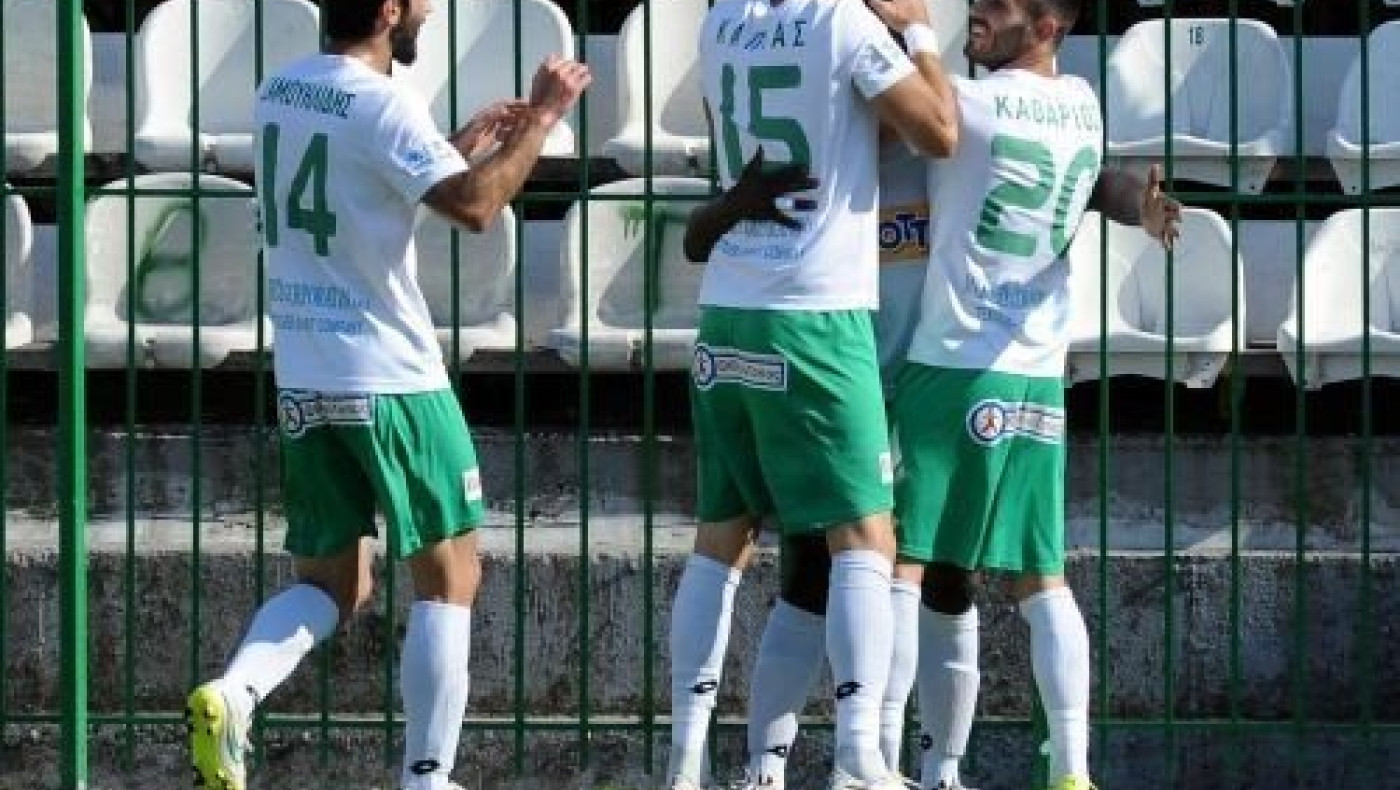 Πεντάστερη παραμονή!