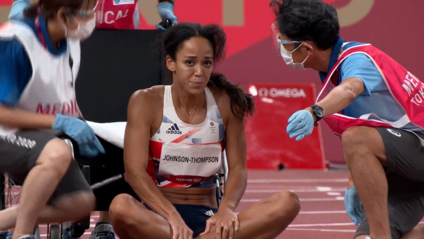 Ολυμπιακοί Αγώνες: Η Τζόνσον τραυματίστηκε αλλά τερμάτισε