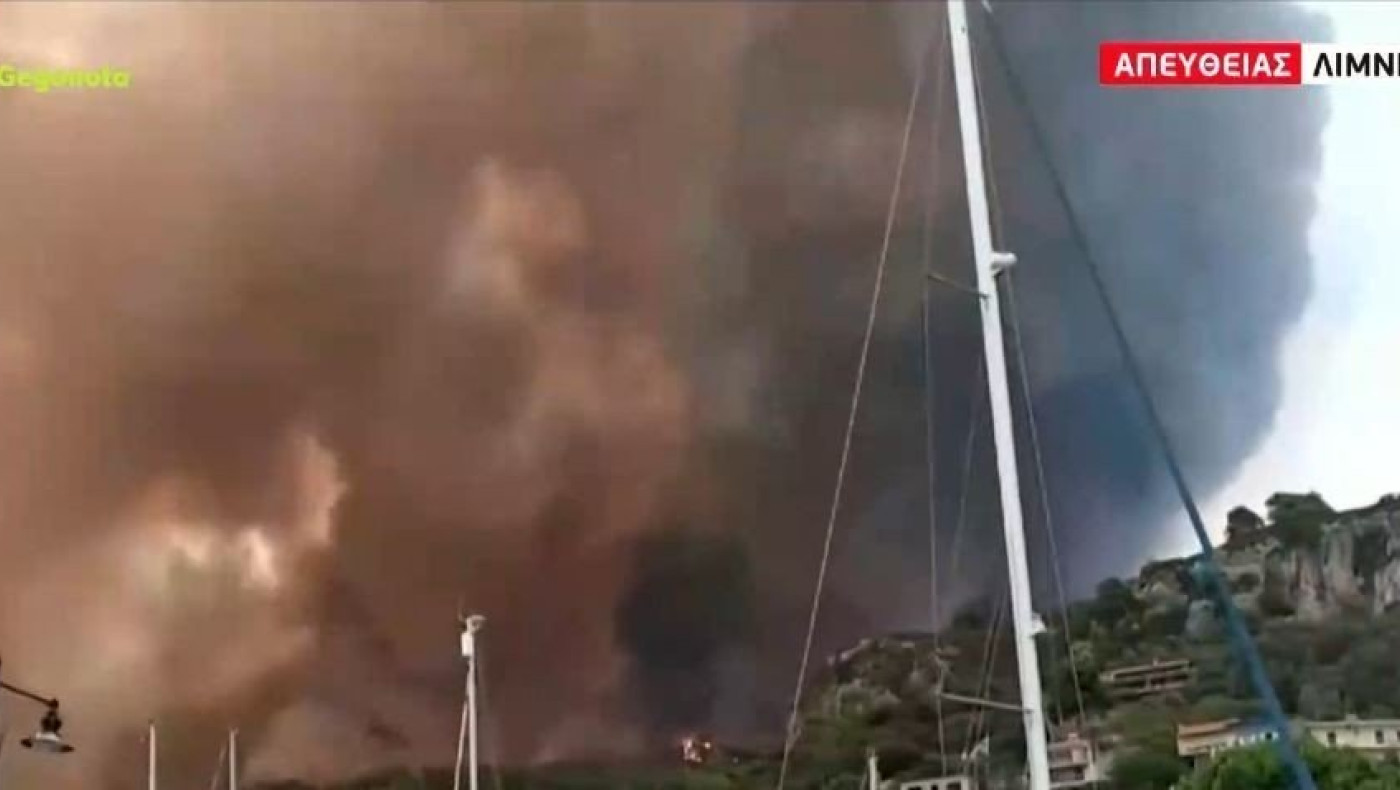 Εύβοια: Εκκενώνεται η Λίμνη – Απομακρύνονται με ferry boat πάνω από 1.000 άνθρωποι