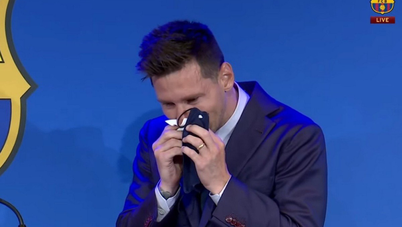 Τα δάκρυα του Μέσι και το αντίο στην Μπαρτσελόνα