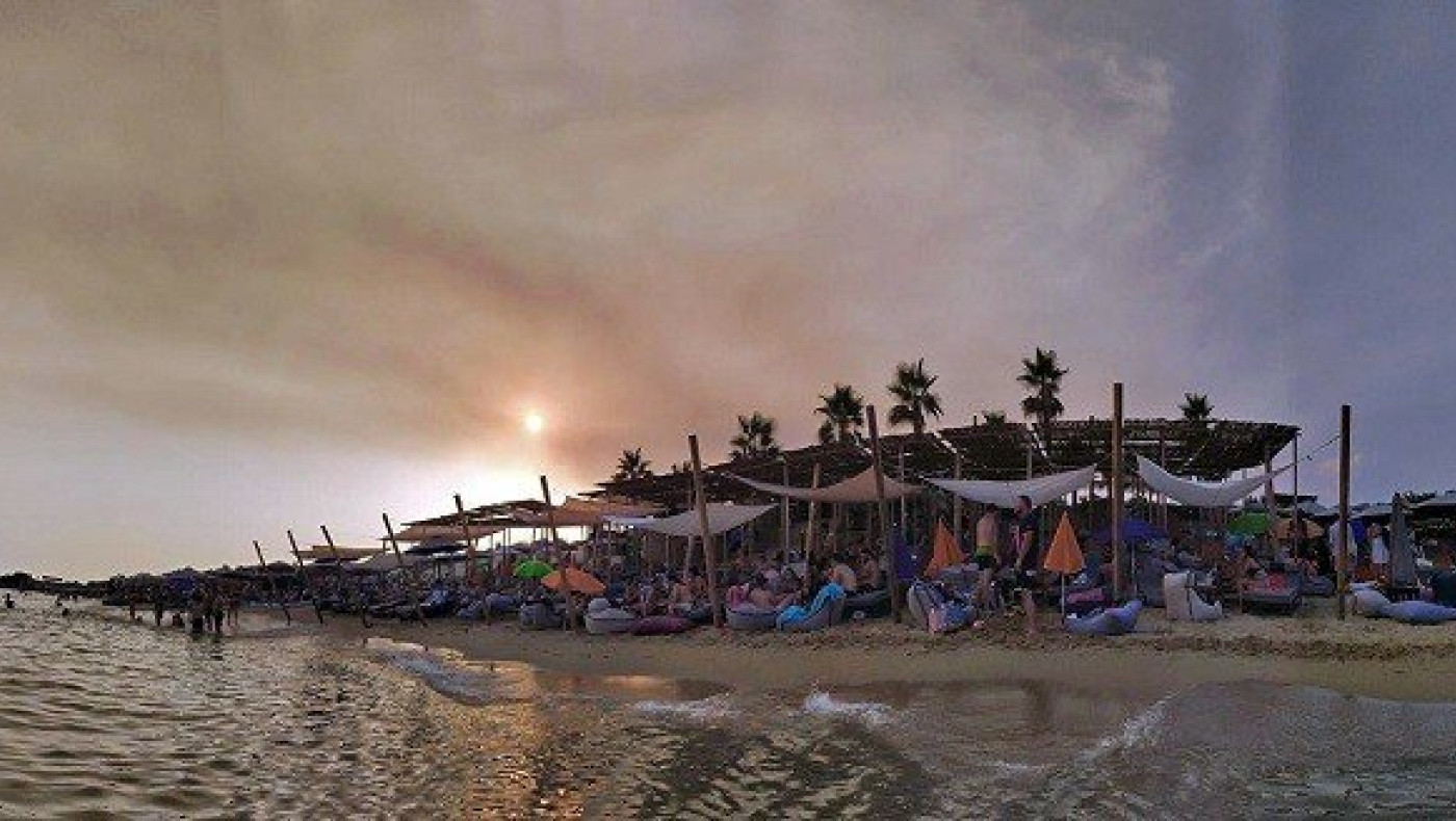 Μέχρι την Καβάλα έφτασε ο καπνός από τις δασικές πυρκαγιές στη Βουλγαρία