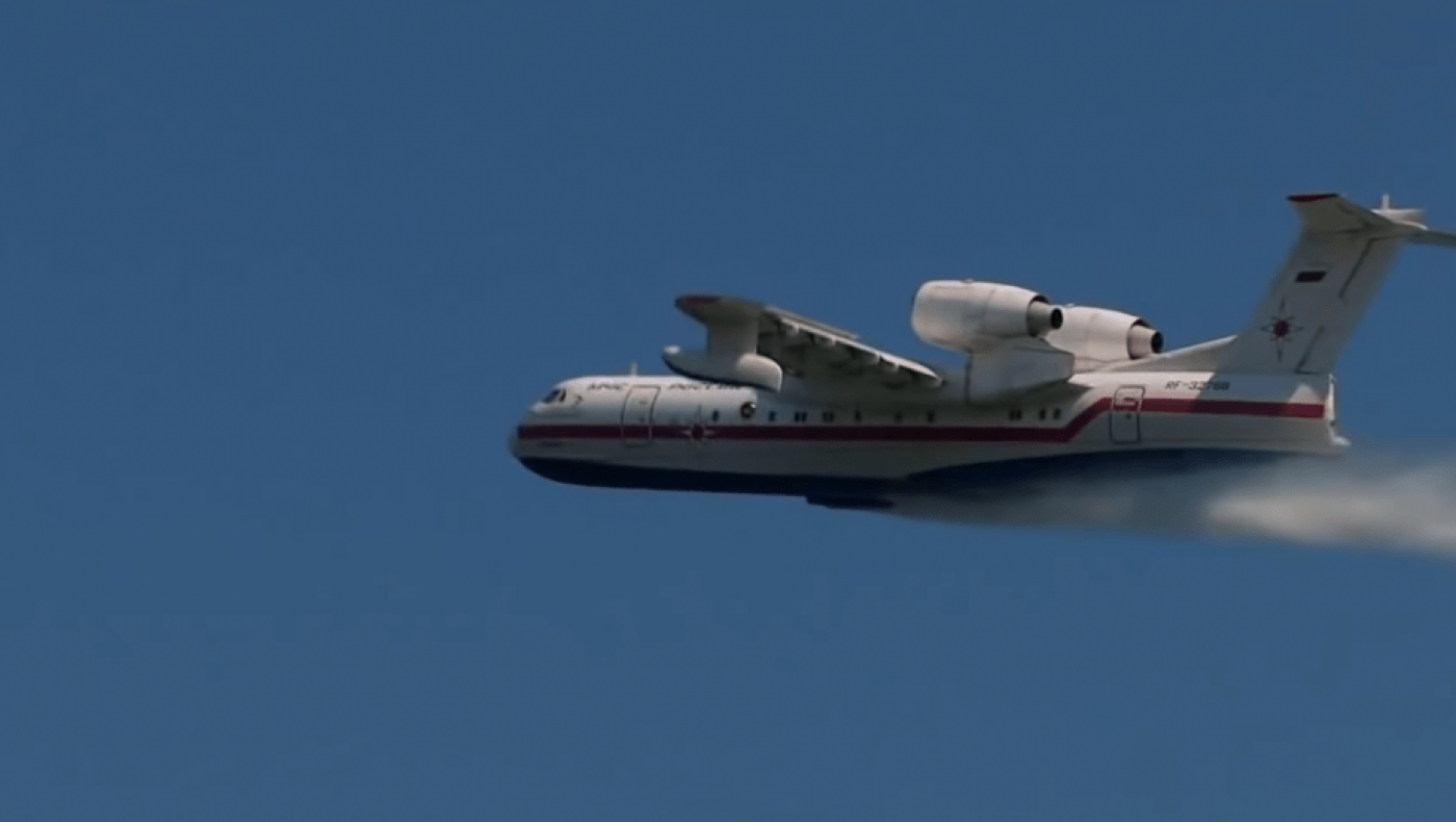 Ilyushin και Beriev θα ρίξουν 110 τόνους νερού σε Εύβοια και Πελοπόννησο