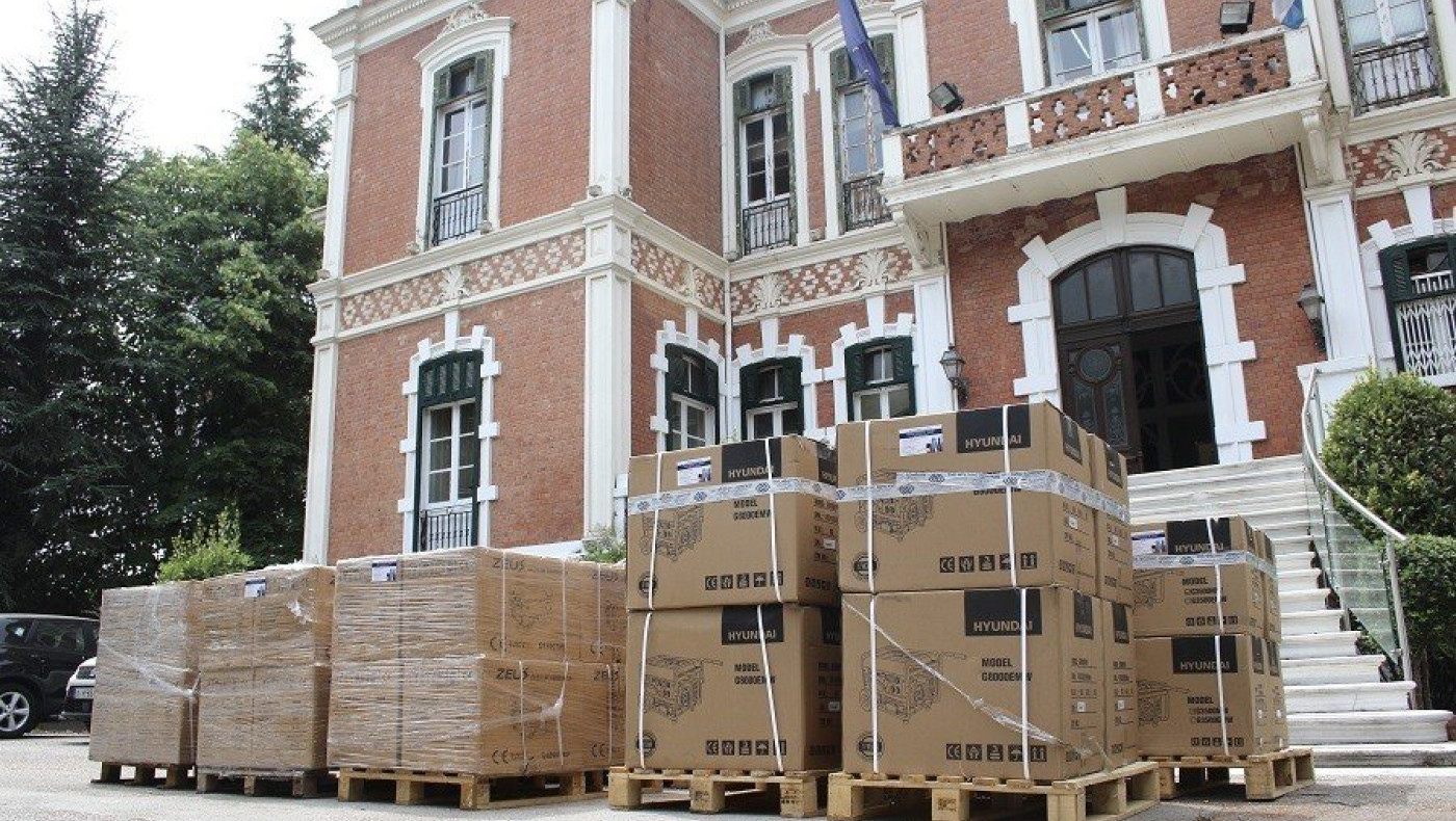 Περιφέρεια Κεντρικής Μακεδονίας: Στέλνει 54 γεννήτριες στους πυρόπληκτους της Εύβοιας