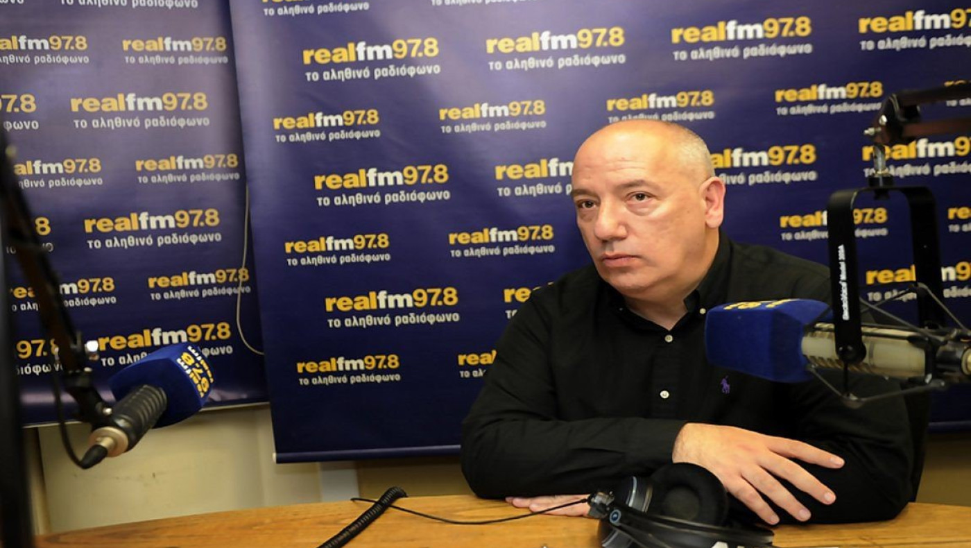 Πέθανε ο δημοσιογράφος Βασίλης Μπουζιώτης