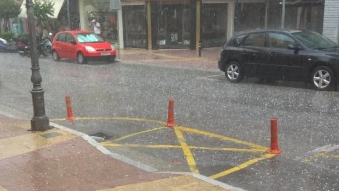 Δυνατό μπουρίνι και χαλαζόπτωση στην Καβάλα