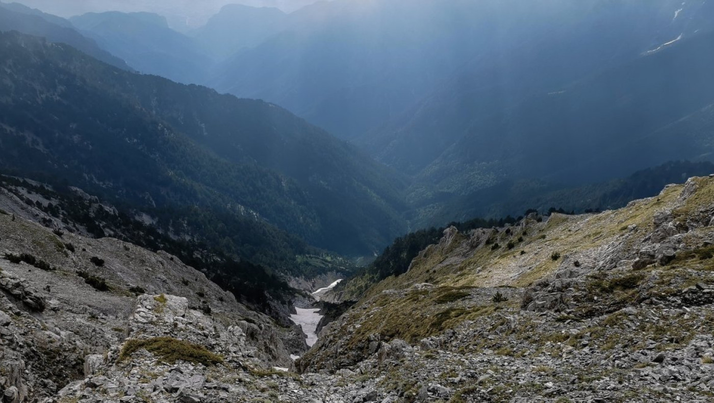Όλυμπος: Ολοκληρώθηκε η διάσωση του τουρίστα που έπεσε σε χαράδρα
