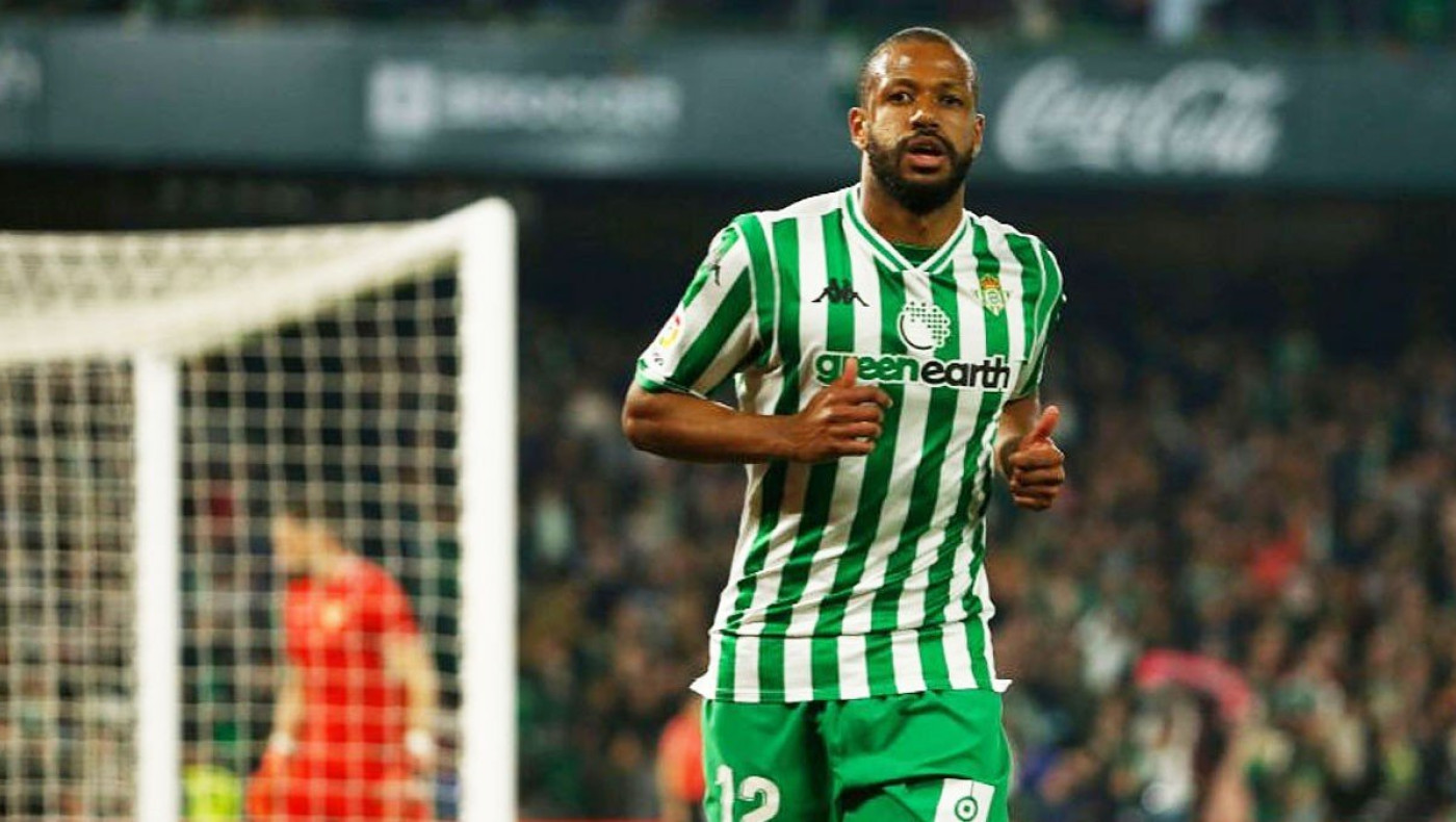 Η Μπέτις άφησε ελεύθερο τον Σίντνεϊ