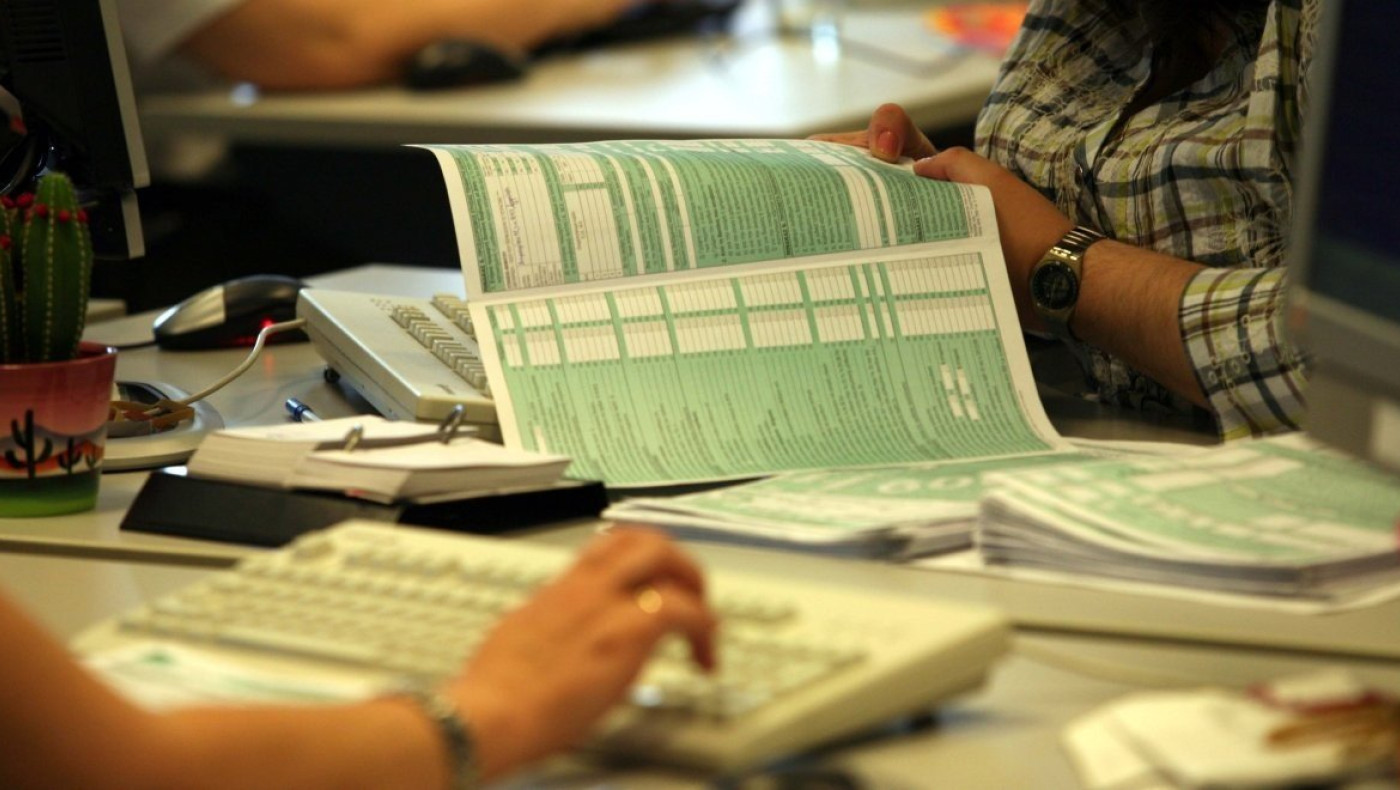 Φορολογικές δηλώσεις: Επιπλέον φόρος για 3 στους 10 φορολογούμενους