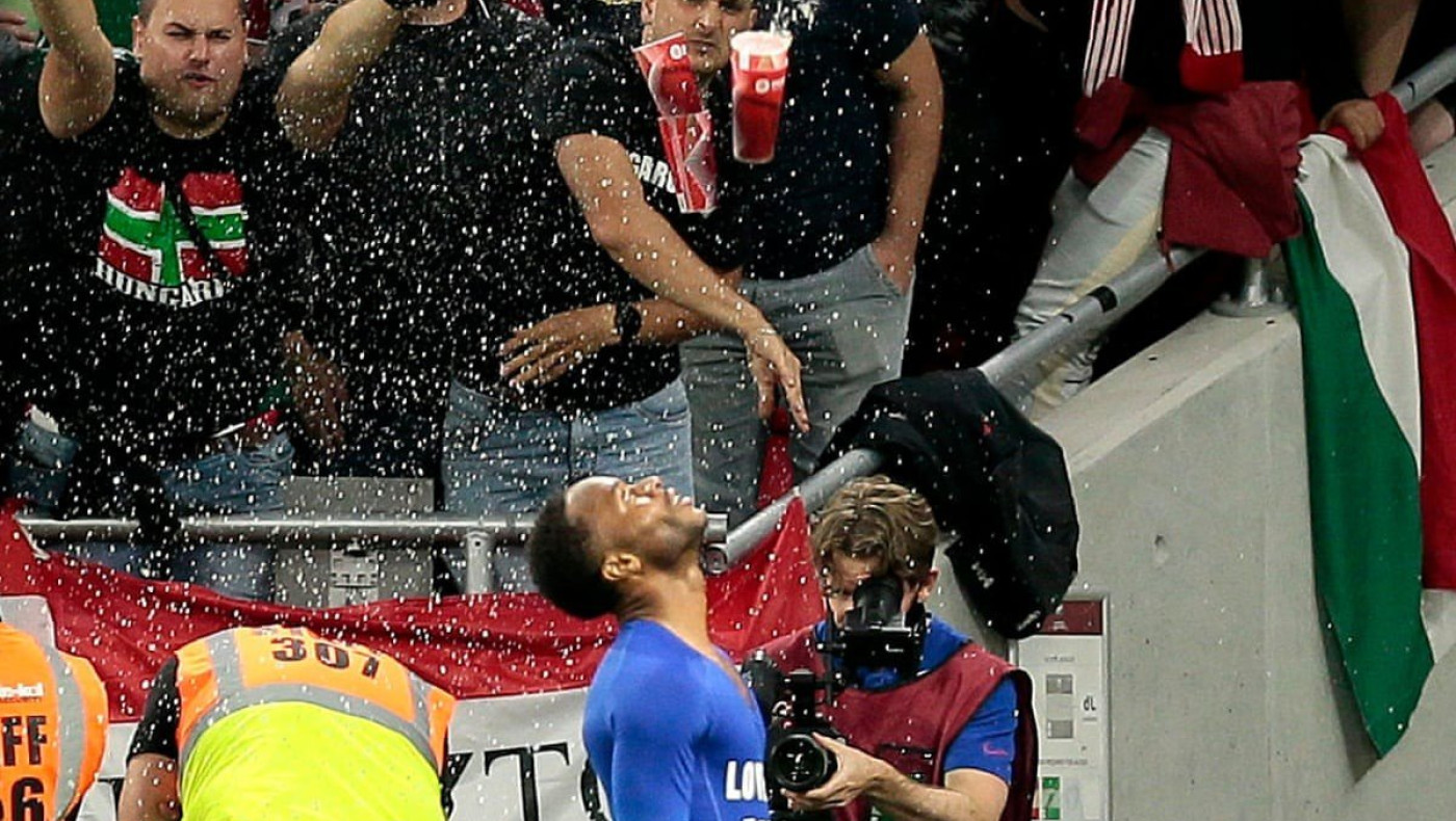 Ουγγαρία: Ρατσιστικές κινήσεις μαϊμούδων από οπαδούς κόντρα στην Αγγλία!