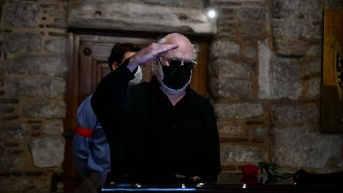 Μίκης Θεοδωράκης: Γιατί ο Σαββόπουλος τον χαιρέτησε στρατιωτικά