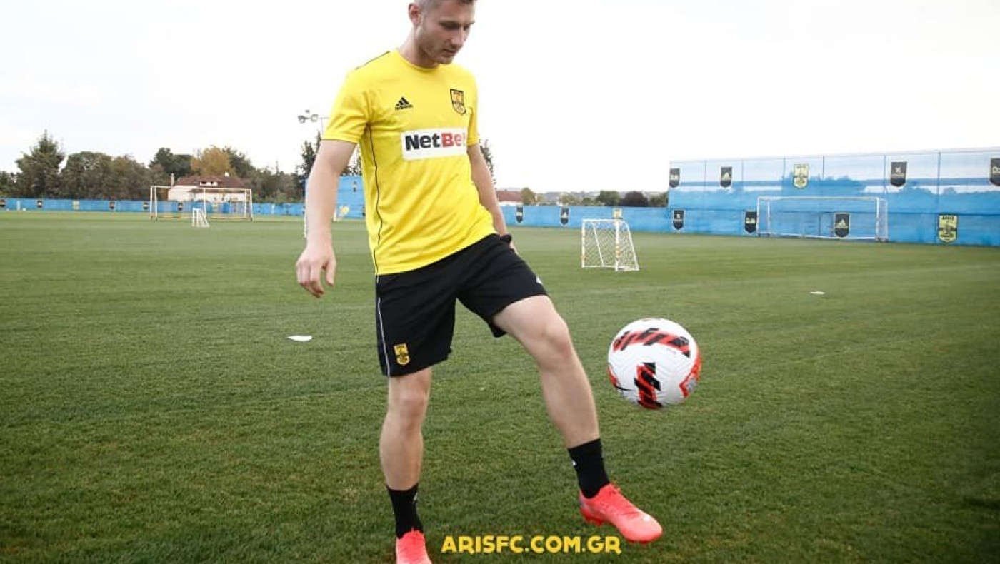 Η πρώτη του Μπράμπετς με τη φανέλα του Άρη