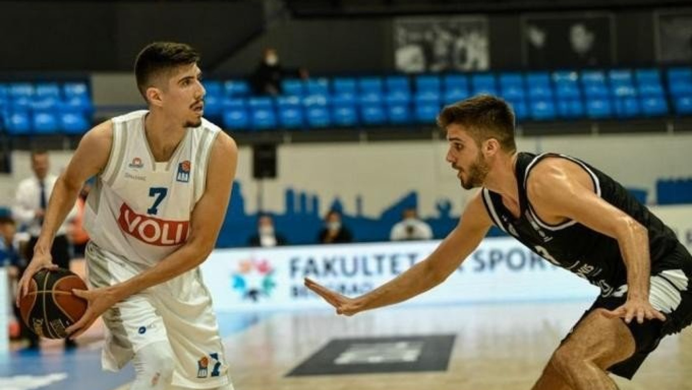 Κατέρρευσε παίκτης της Μπουντούτσνοστ στην προπόνηση