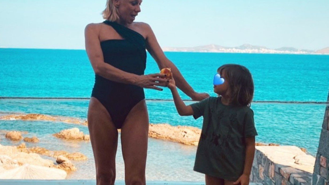 Η Κατερίνα Καραβάτου κόλλησε ψείρες με την κόρη της!