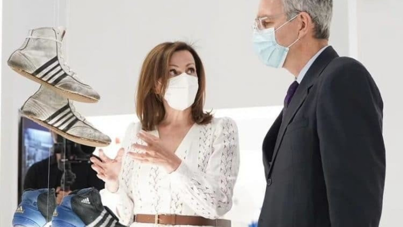 Ολυμπιακό Μουσείο Αθήνας: Ο Αμερικανός Πρέσβης «συνάντησε» τον Πέτρο Γαλακτόπουλο