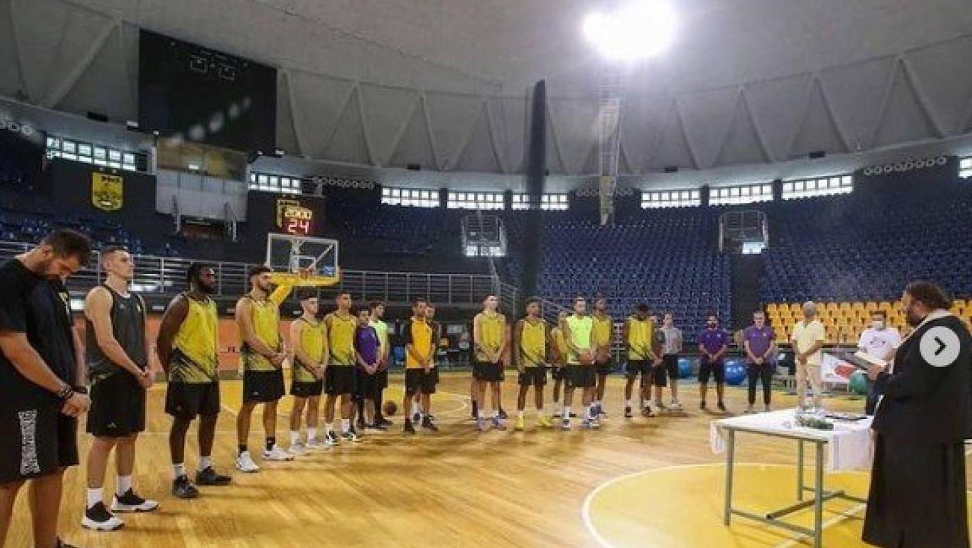 Αγιασμός στον μπασκετικό Άρη