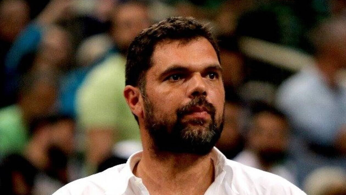 Δημήτρης Παπανικολάου-Συγκινεί για τον αυτισμό: «Πρόβλημα αντιμετωπίζουν οι άλλοι, όχι η κόρη μου»