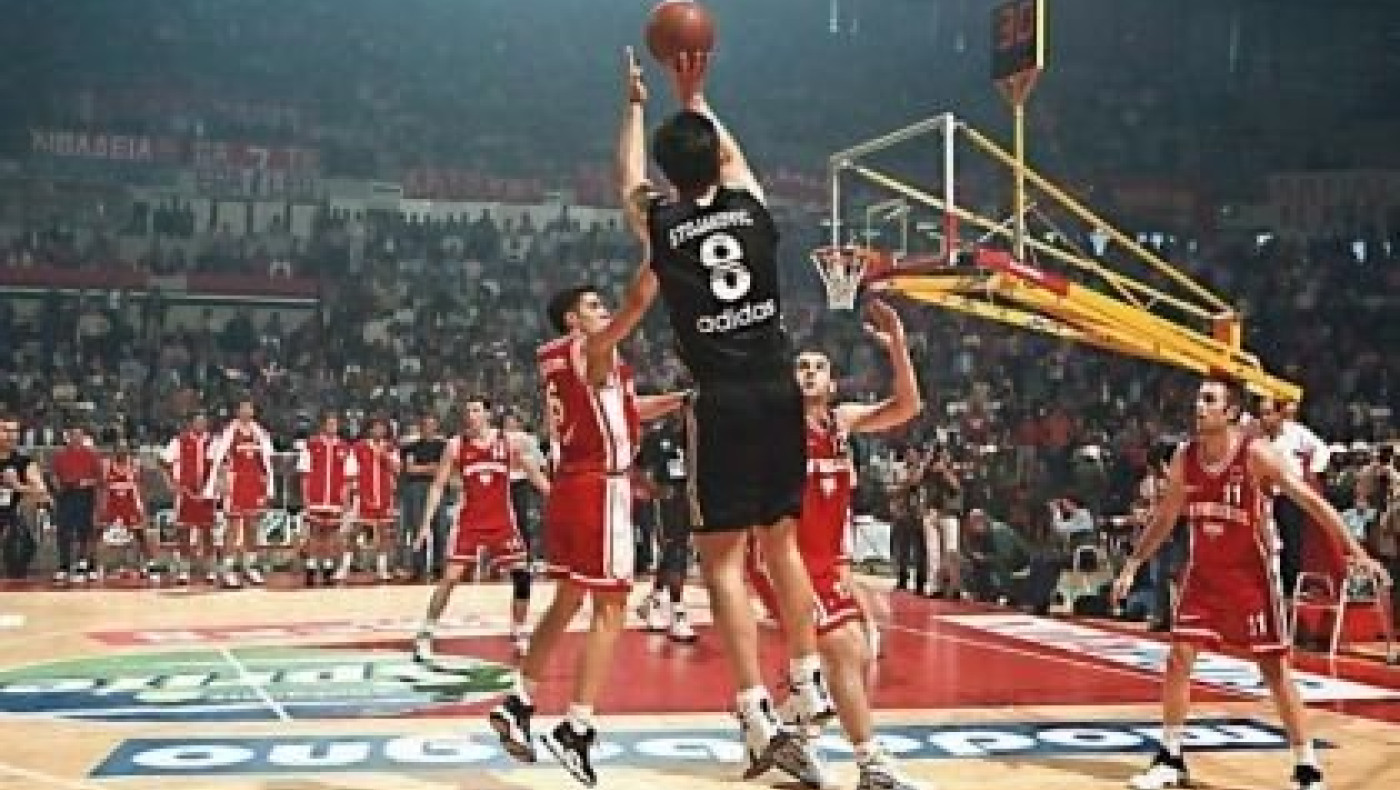 Όταν κάρφωνε... το ΣΕΦ ο Πέτζα! (video)