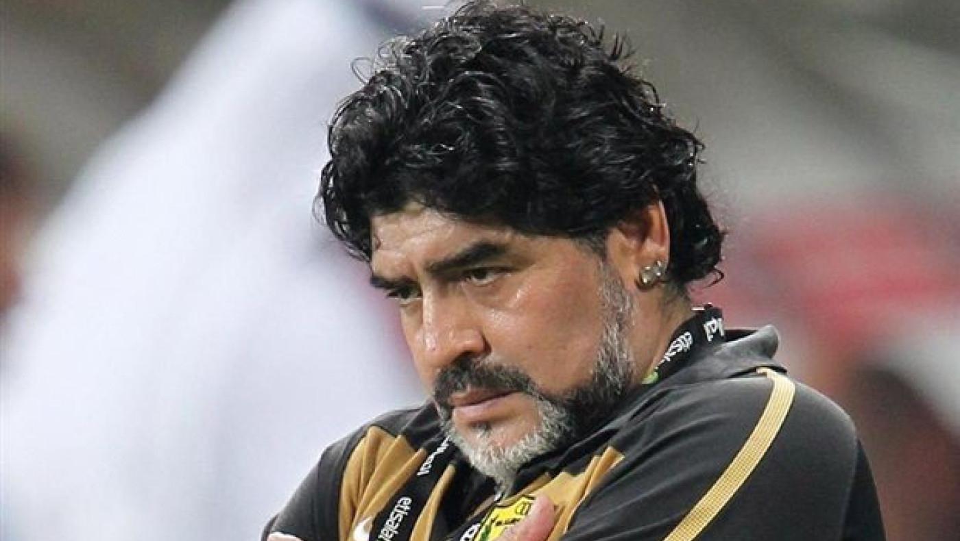 «Κλάδεψε» τον εγγονό του ο Μαραντόνα! (VIDEO)