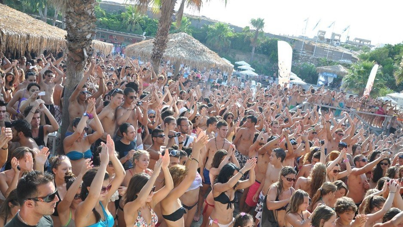 Για τα... μπαράκια  ρε γαμώτο