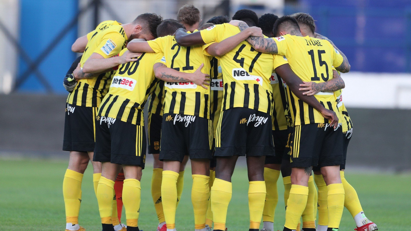 Φάλτσα ήττα, φάλτσα εμφάνιση