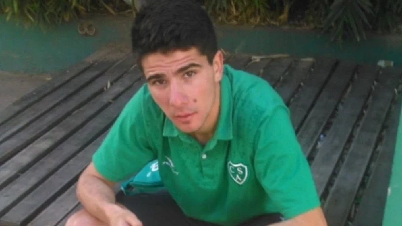 Απίστευτο σκηνικό στoν Απόλλωνα Λάρισας: Δεν υπέγραψε Αργεντίνο ποδοσφαιριστή και κοιμάται στα παγκάκια!