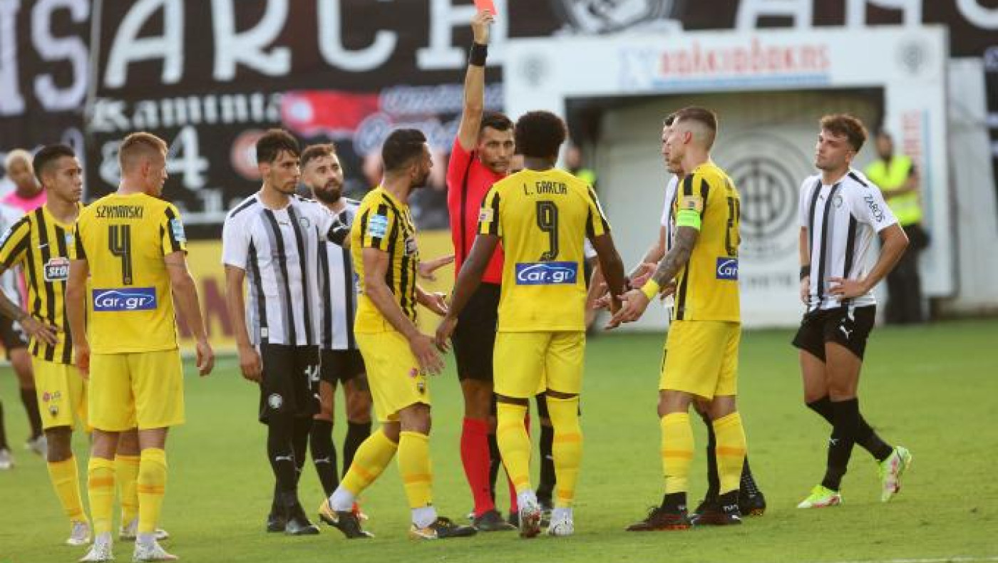 Σφοδρή επίθεση ΑΕΚ σε διαιτητή και VAR, μιλάνε για «έγκλημα» στην Ενωση