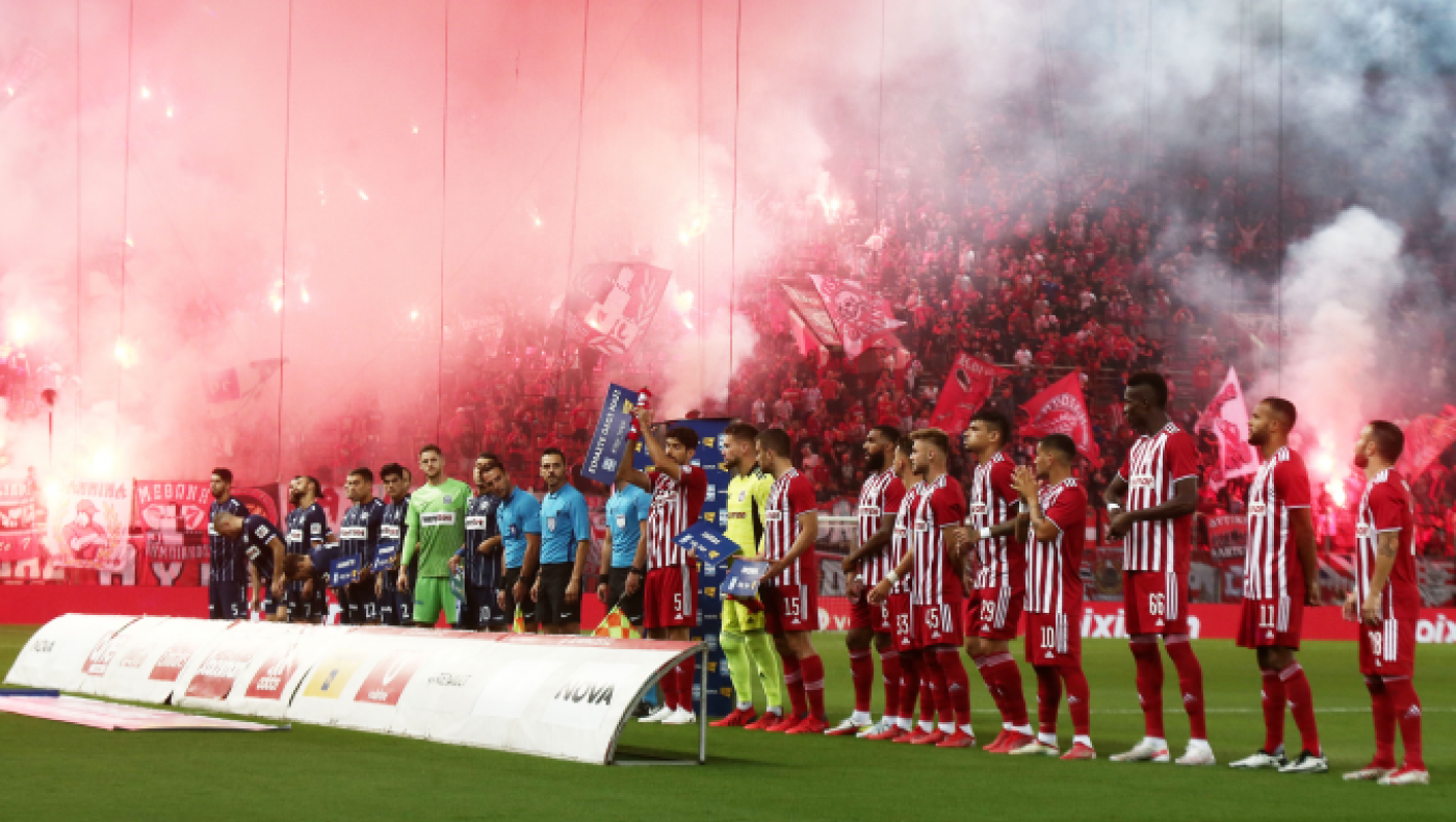 Το γνωστό σκηνικό του Ολυμπιακού: Απειλές και ύβρεις στον πάγκο του Ατρομήτου