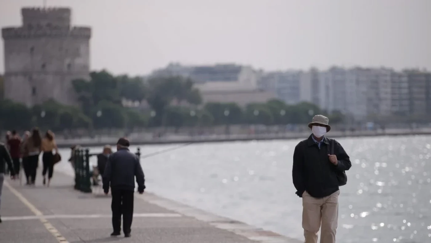 Κορωνοϊός: Σε «κόκκινο συναγερμό» η Θεσσαλονίκη – Στο τραπέζι μέχρι και lockdown