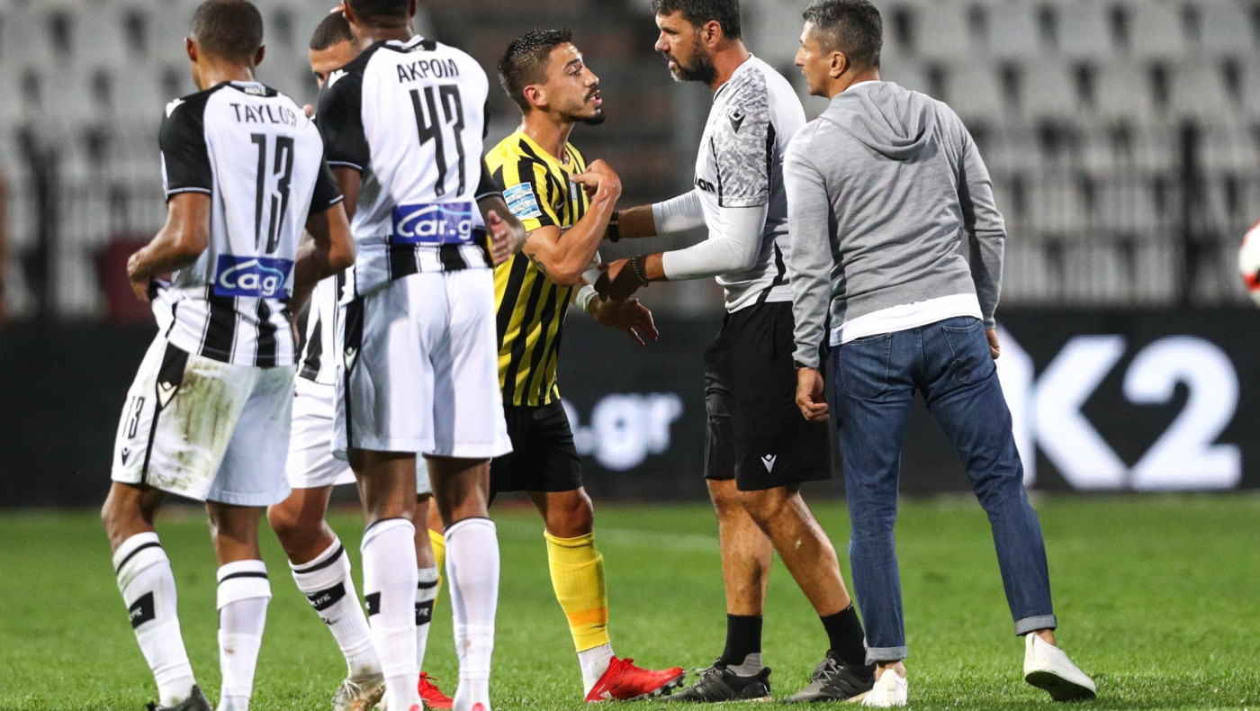 Προκλητικός Σιμόες σε Λουτσέσκου: «Τώρα είναι οφσαιντ; 'Άλλα έλεγες πριν τρία χρόνια»