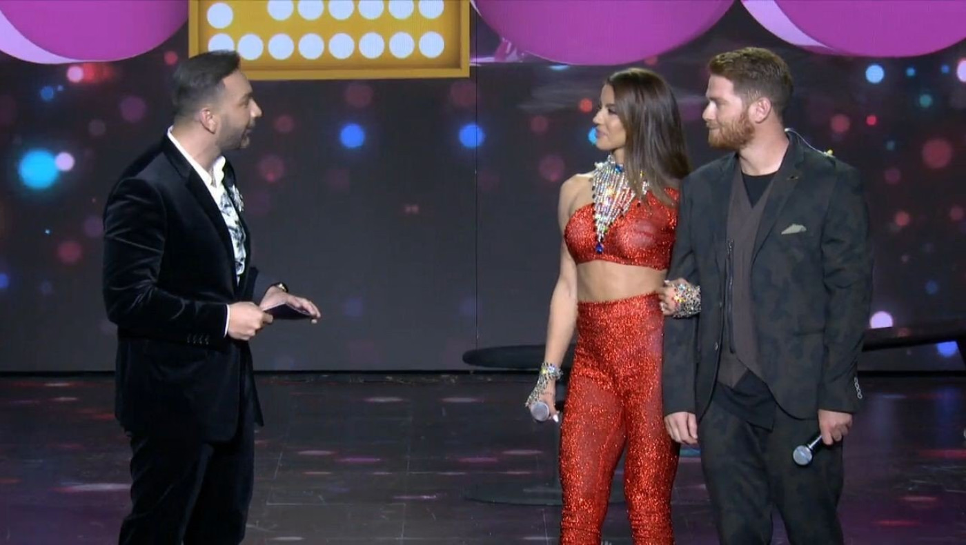 J2US: «Έσπασαν τα ρολόγια» Ειρήνη Παπαδοπούλου και Τζέιμς Καφετζής