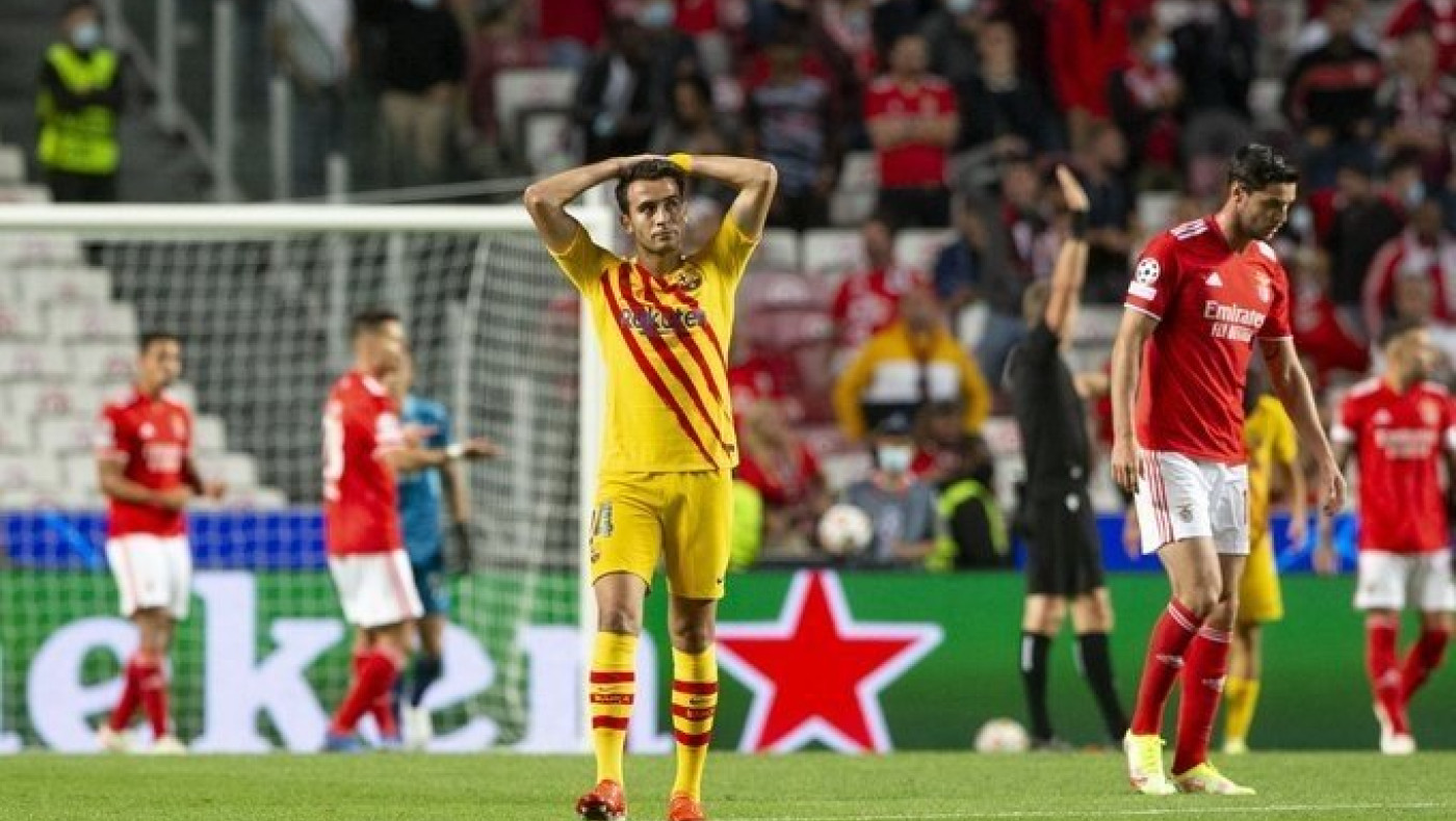 Πυρά ισπανικού τύπου κατά Μπαρτσελόνα!