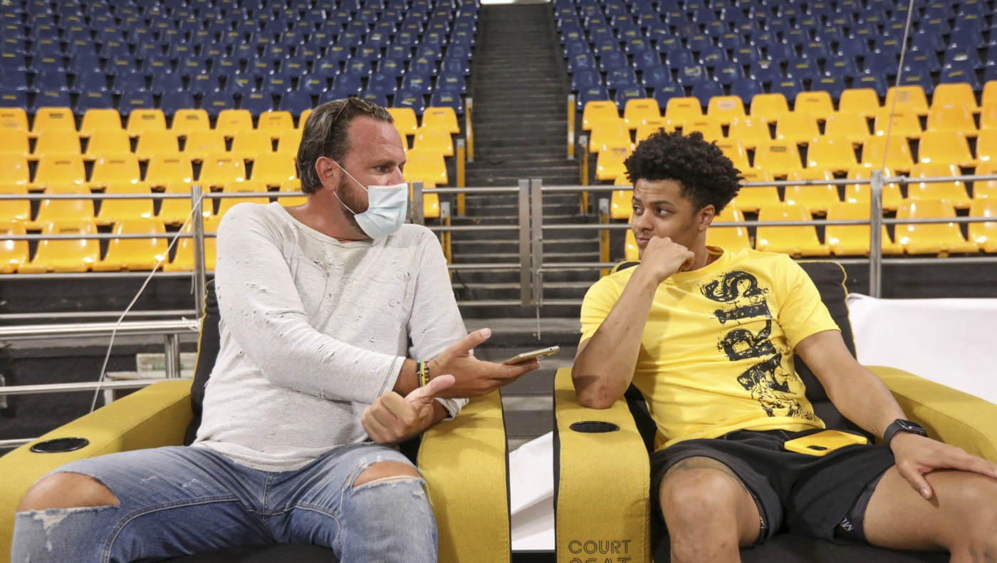 «Να νιώσω  περισσότερο  ηγέτης»