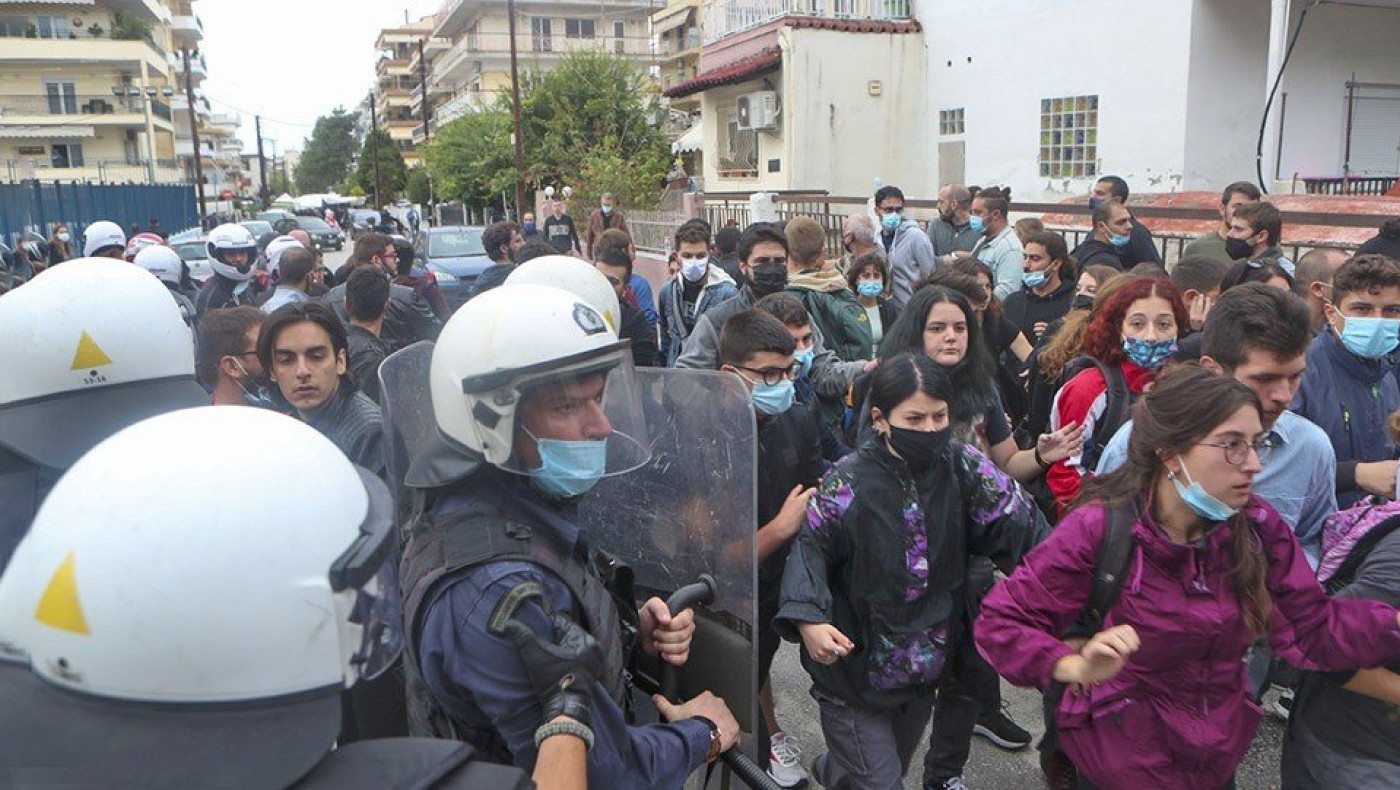 ΕΠΑΛ Σταυρούπολης: Εισαγγελική παρέμβαση για τα άγρια επεισόδια -Τρεις συλλήψεις, δύο τραυματίες