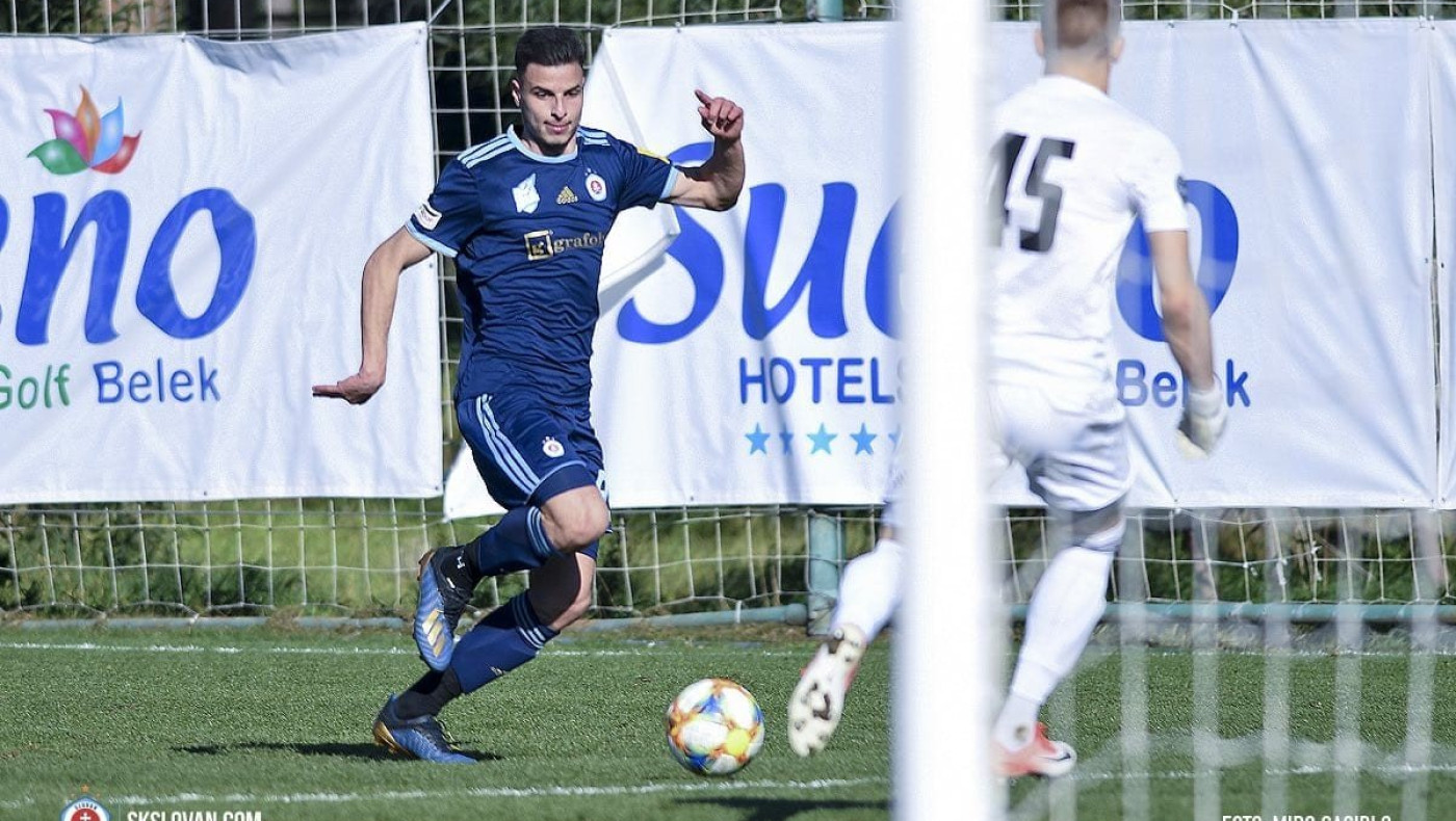 Τζοβάρας: «Με νοοτροπία νικητή η Σλόβαν - Ανυπομονούν οι παίκτες της να παίξουν στην Τούμπα»