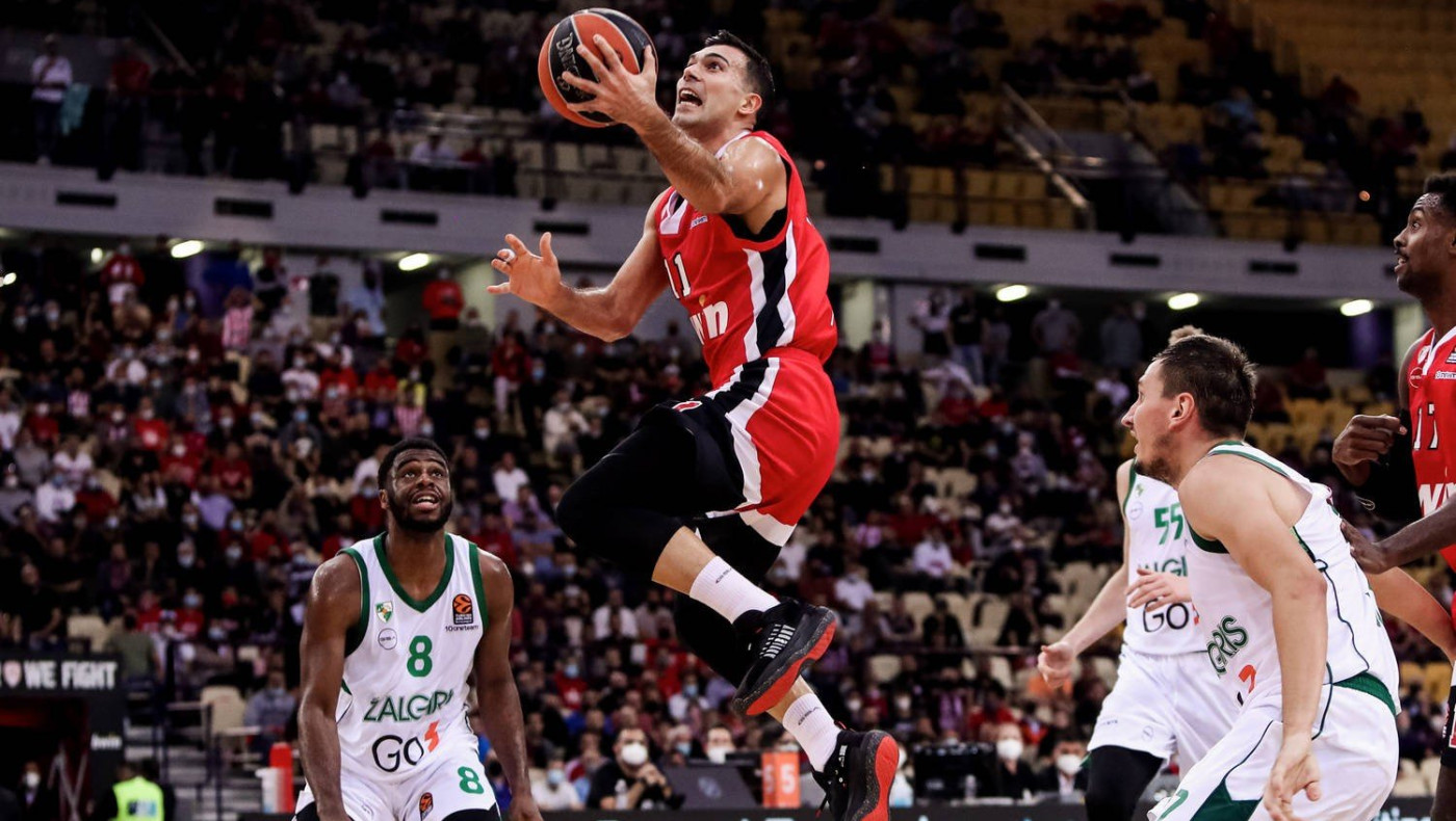 Ανατροπή και νίκη για τον Ολυμπιακό επί της Ζαλγκίρις