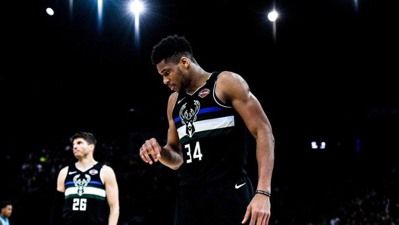 Με κορυφαίο Γιάννη οι Μπακς «άλωσαν» το Σαν Αντόνιο