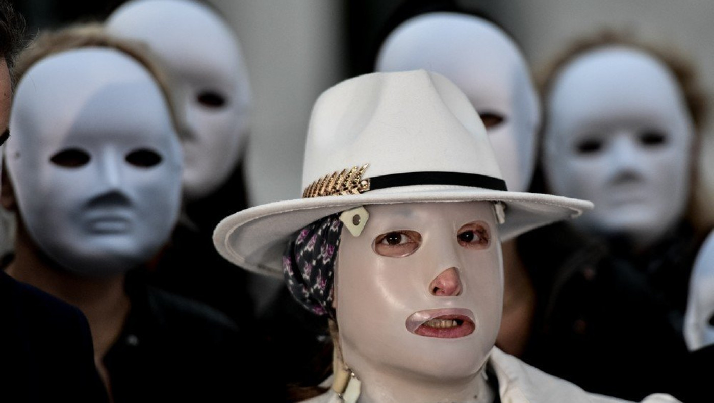 Ιωάννα Παλιοσπύρου: Τσιτσιπάς, Μπουρούσης, Ζήσης και Παππάς στο πλευρό της