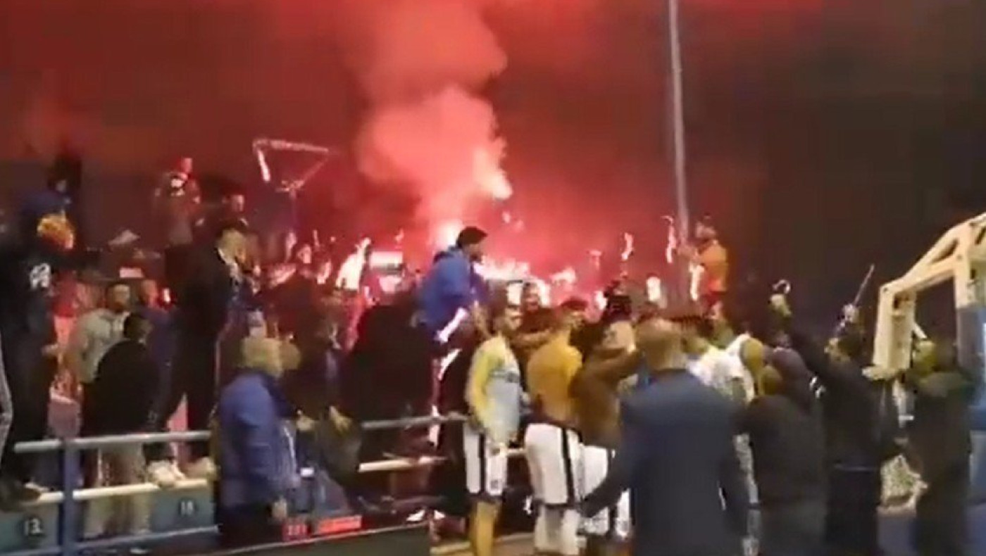 Αποθέωση ηρώων από τους οπαδούς του Ηρακλή στους παίκτες!