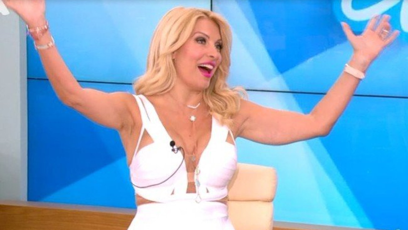 Grande φινάλε για την Ελένη με σέξι αποκαλύψεις! (video)