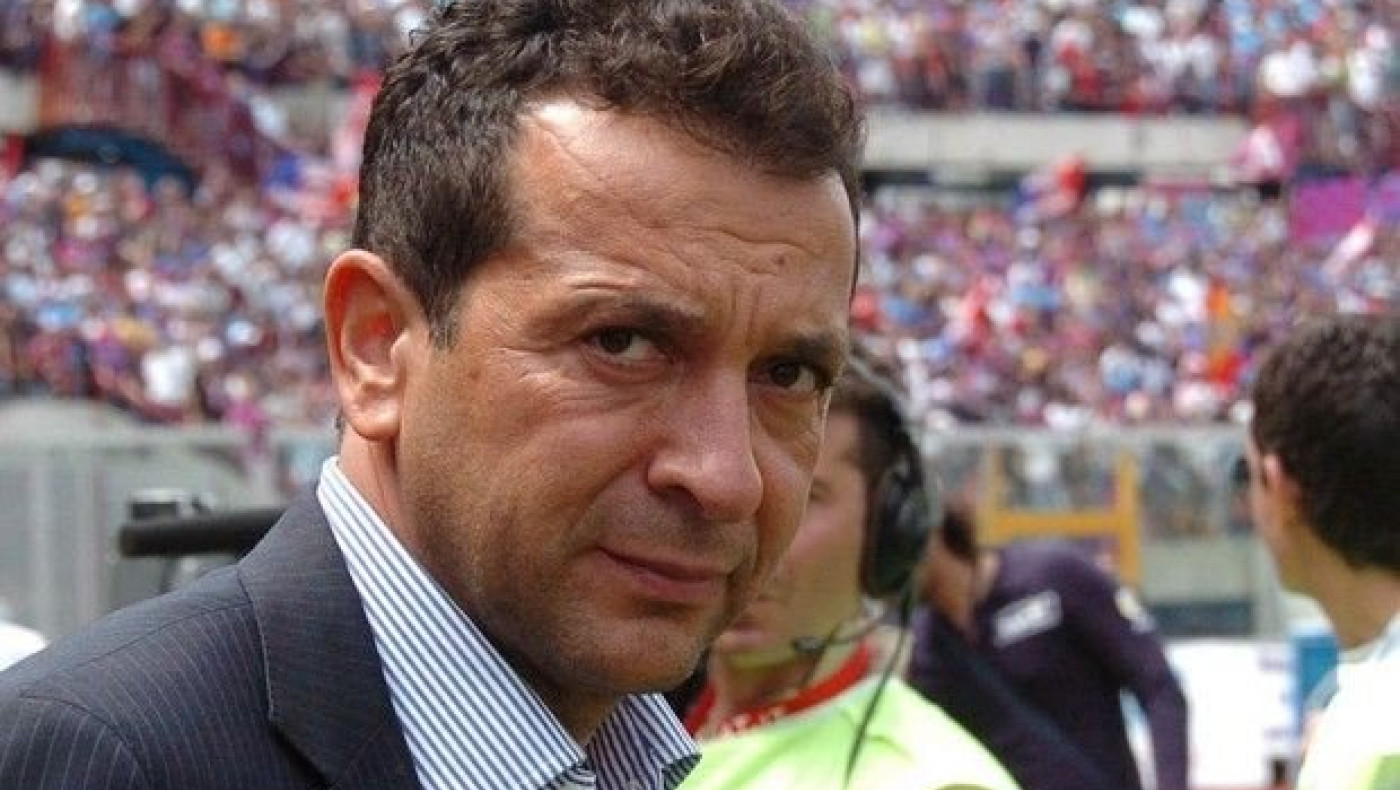 Την έσωσε με στημένους αγώνες και τώρα την καταδικάζει σε «θάνατο»!