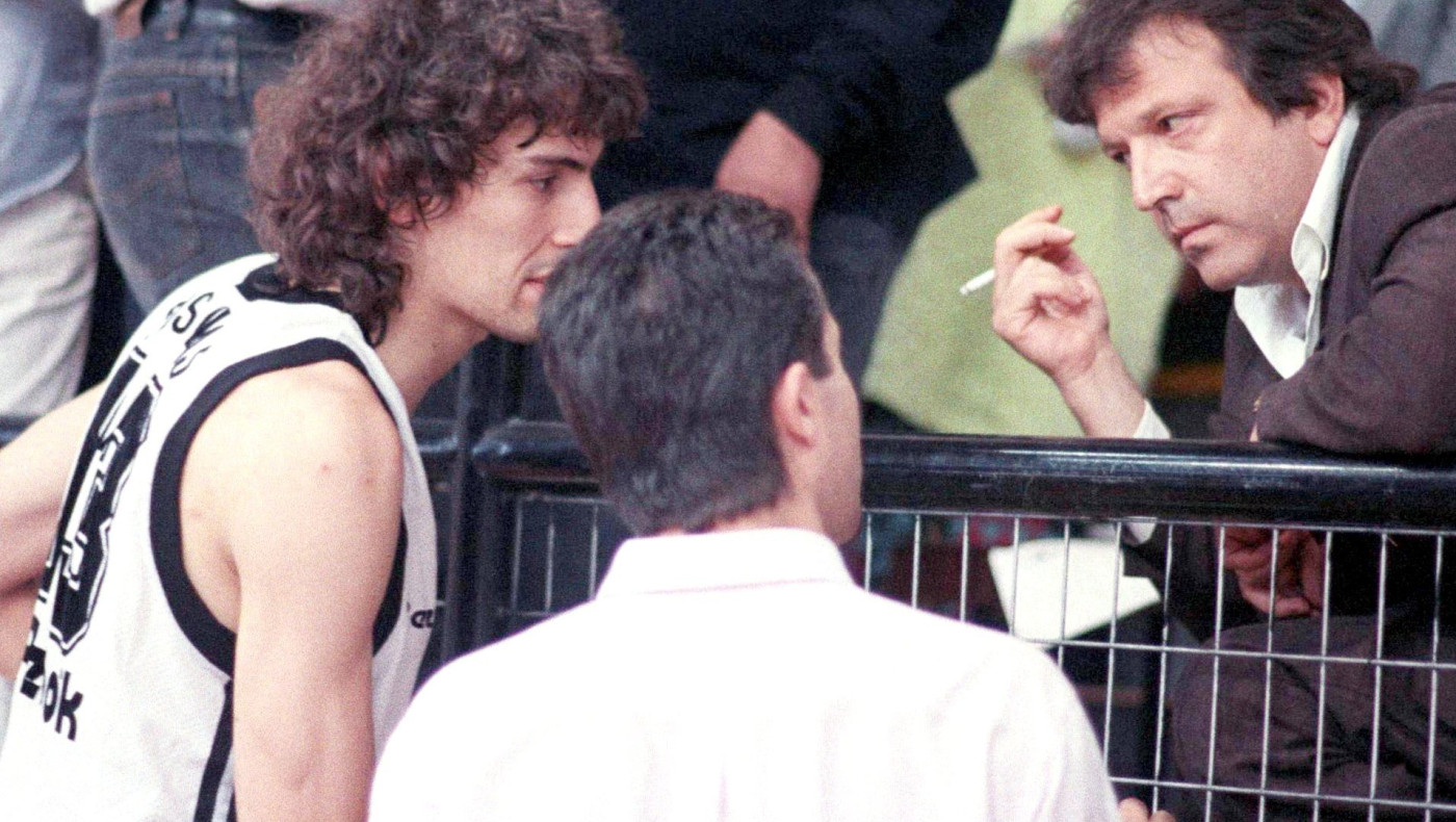 Νίκο Βεζυρτζή τα έμαθες; Χρωστάς...  εφ' άπαξ στον καημένο τον Παναγιώτη