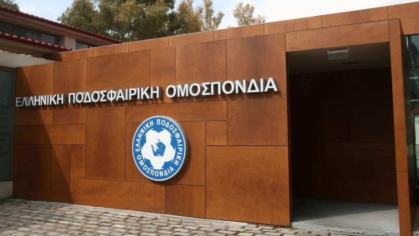 Απορρίπτει το σχέδιο της Football League για δύο ομίλους η ΕΠΟ