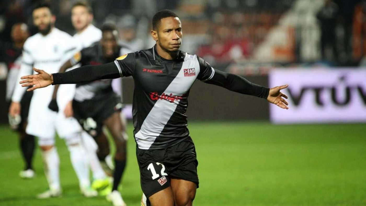 Τον... λάτρεψαν στον ΠΑΟΚ, τον απέκτησε η Λιόν