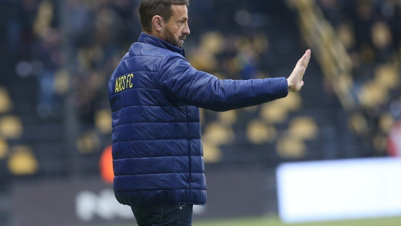 Μάντζιος: «Θέλουμε τη νίκη κόντρα στην ΑΕΚ»