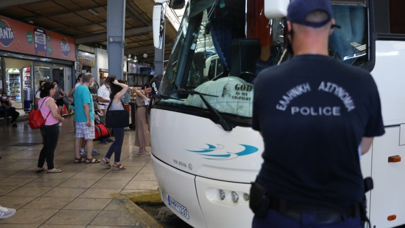 Επιβάτες καταγγέλουν τα ΚΤΕΛ: Κανένας έλεγχος για εμβολιασμό ή rapid tests