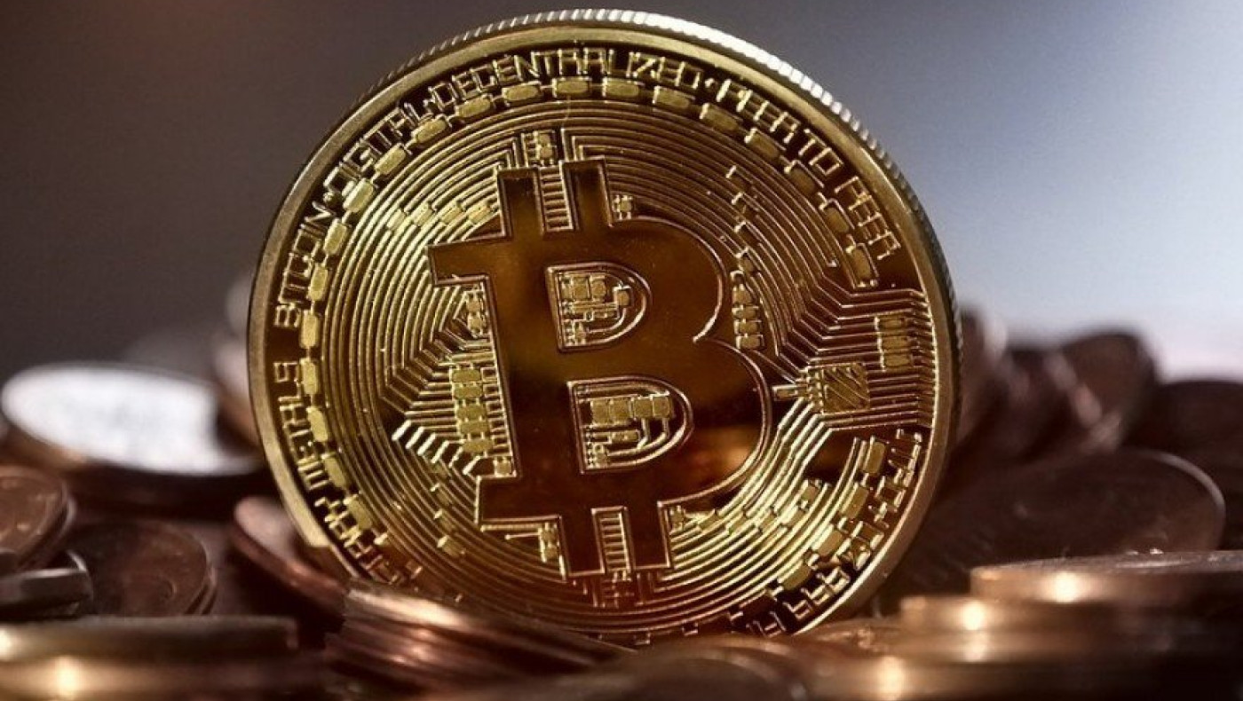 Bitcoin: Νέο ρεκόρ-«Έσπασε» το φράγμα των 70.000 δολαρίων